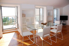 Bairro Alto Apartments by linc