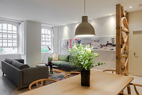 Bairro Alto Apartments by linc