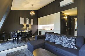 Bairro Alto Apartments by linc