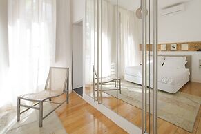 Bairro Alto Apartments by linc