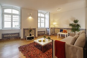 Bairro Alto Apartments by linc