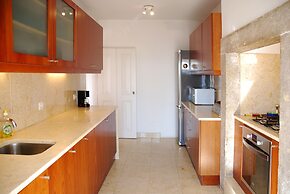 Bairro Alto Apartments by linc