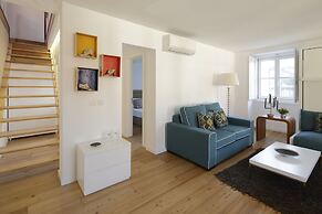 Bairro Alto Apartments by linc