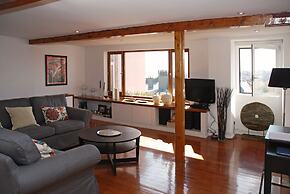 Bairro Alto Apartments by linc