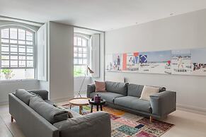 Bairro Alto Apartments by linc