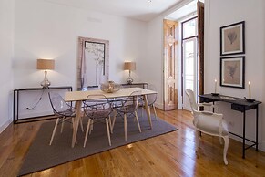 Bairro Alto Apartments by linc