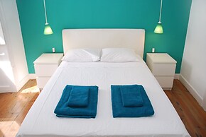 Bairro Alto Apartments by linc