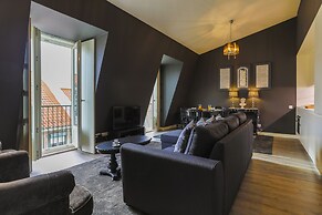 Bairro Alto Apartments by linc
