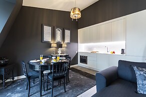 Bairro Alto Apartments by linc