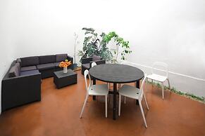 Bairro Alto Apartments by linc