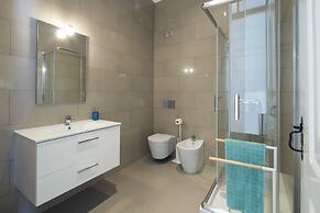 Bairro Alto Apartments by linc