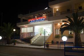Adonis Hotel