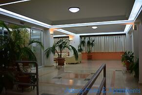 Adonis Hotel