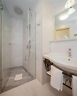 Priska Heritage Rooms