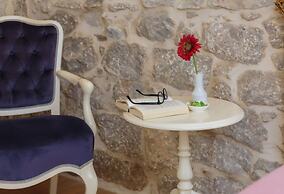 Priska Heritage Rooms