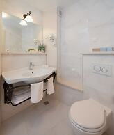 Priska Heritage Rooms