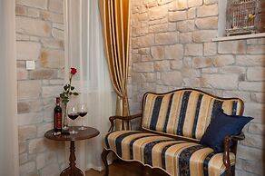 Priska Heritage Rooms