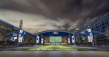 Omni Frisco-Dallas Hotel at The Star