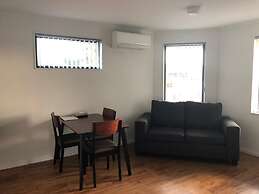 Uni Motel