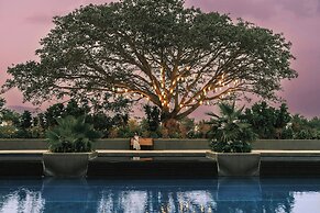 JW Marriott Bengaluru Prestige Golfshire Resort & Spa