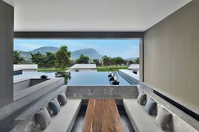 JW Marriott Bengaluru Prestige Golfshire Resort & Spa