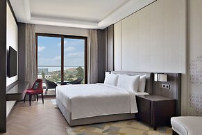 JW Marriott Bengaluru Prestige Golfshire Resort & Spa