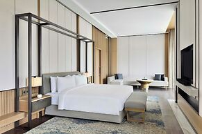 JW Marriott Bengaluru Prestige Golfshire Resort & Spa