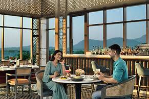 JW Marriott Bengaluru Prestige Golfshire Resort & Spa