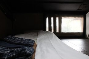 HARUYA Umekoji - Hostel