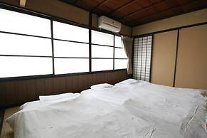 HARUYA Umekoji - Hostel