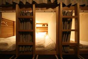 HARUYA Umekoji - Hostel