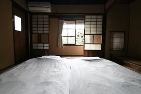 HARUYA Umekoji - Hostel