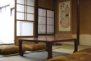 HARUYA Umekoji - Hostel