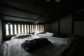 HARUYA Umekoji - Hostel