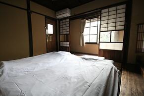 HARUYA Umekoji - Hostel