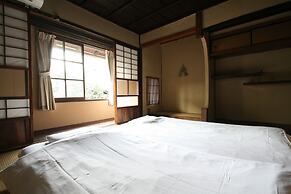 HARUYA Umekoji - Hostel