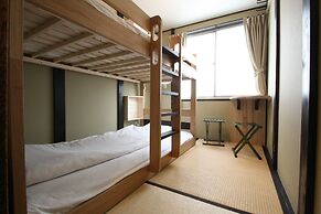 HARUYA Umekoji - Hostel