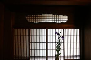 HARUYA Naramachi - Hostel