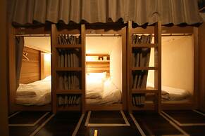 HARUYA Naramachi - Hostel