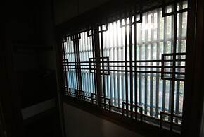 HARUYA Naramachi - Hostel