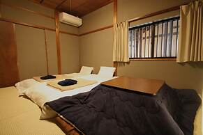HARUYA Naramachi - Hostel
