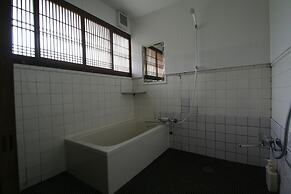 HARUYA Naramachi - Hostel