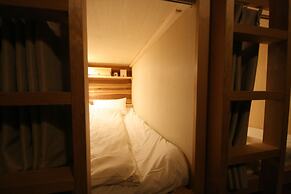 HARUYA Naramachi - Hostel