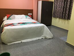 Housefinch Residency