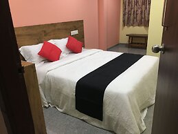 Housefinch Residency