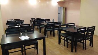 Housefinch Residency