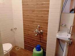 Housefinch Residency