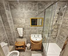 Lovelady Shield Cottages