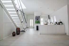 Dinesen Collection Luxury Condos By Royal Danish Theatre