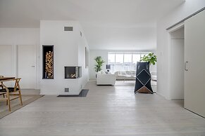 Dinesen Collection Luxury Condos By Royal Danish Theatre